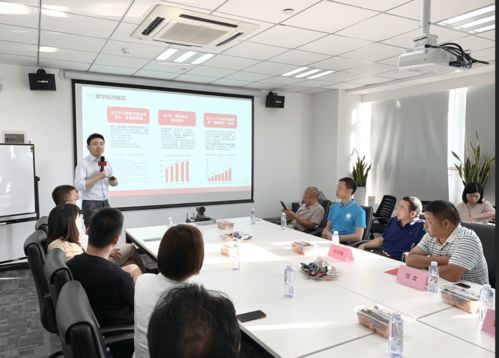 興華街道商會(huì)理事單位走訪薪寶科技，共話自由職業(yè)保障新未來(lái)